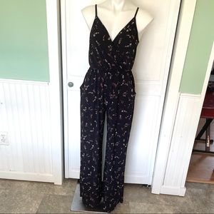 NWT Kaileigh by Stitch Fix Fall Floral Jumpsuit with Pockets